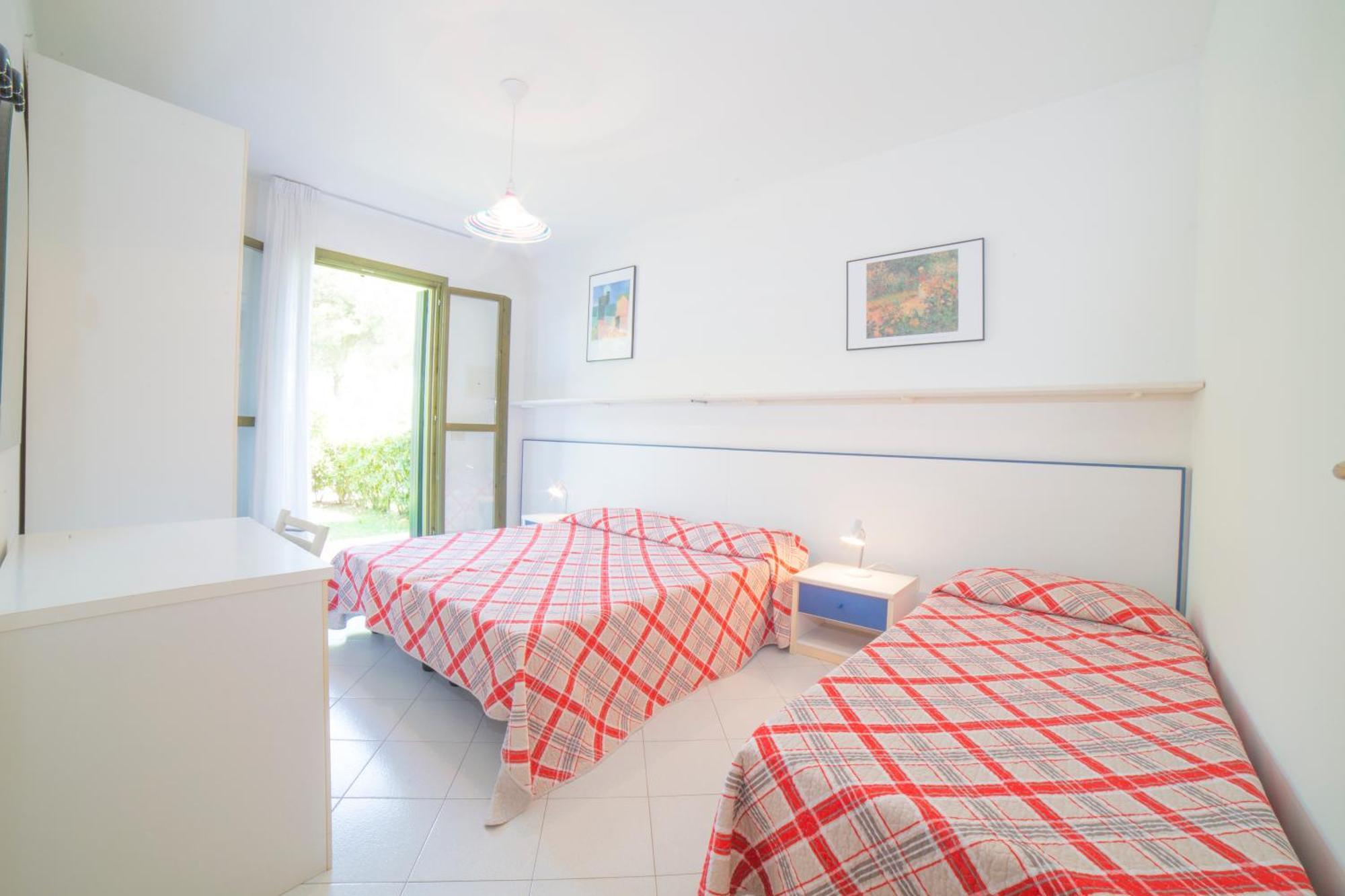 Residence Porto Sole Кавалино-Трепорти Екстериор снимка