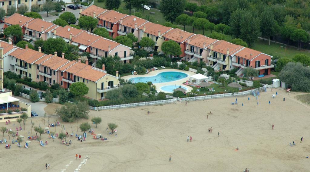 Residence Porto Sole Кавалино-Трепорти Екстериор снимка