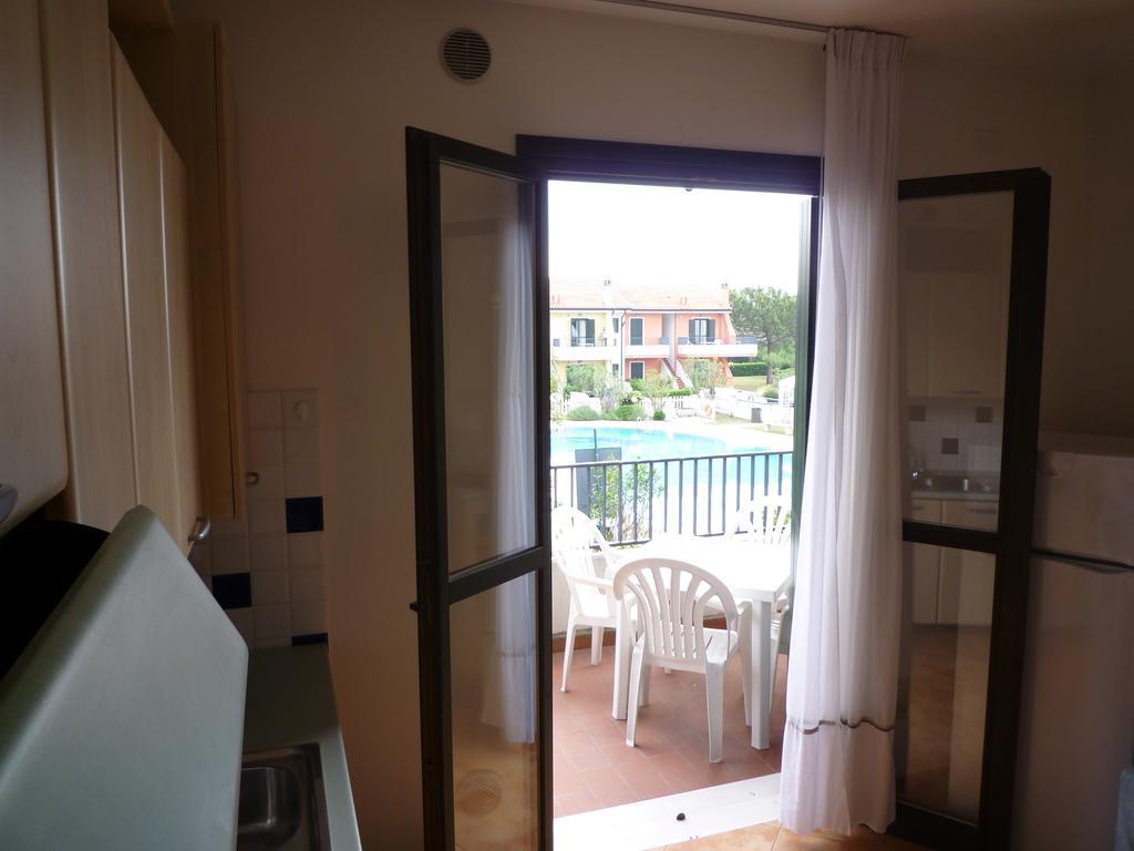 Residence Porto Sole Кавалино-Трепорти Екстериор снимка
